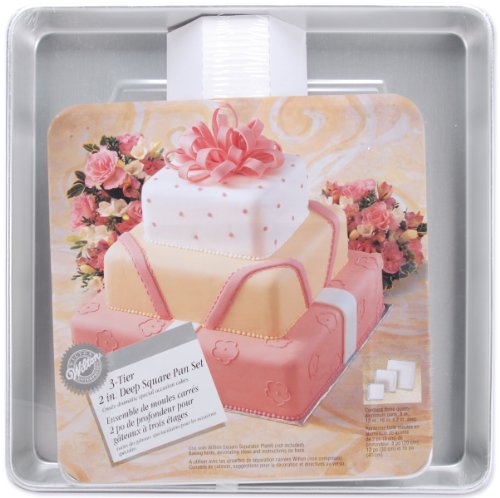 Product Cover Wilton Performance Pans Square Cake Pans Set, 3 Piece - 8, 12 and 16-Inch Cake Pans