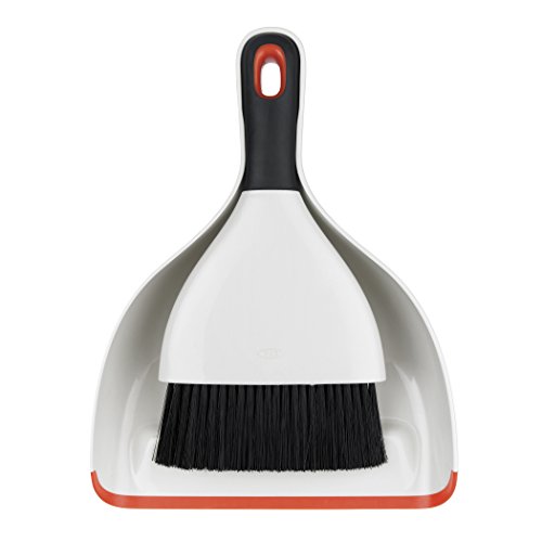 Product Cover Oxo 1334480CM Dustpan and Brush Set