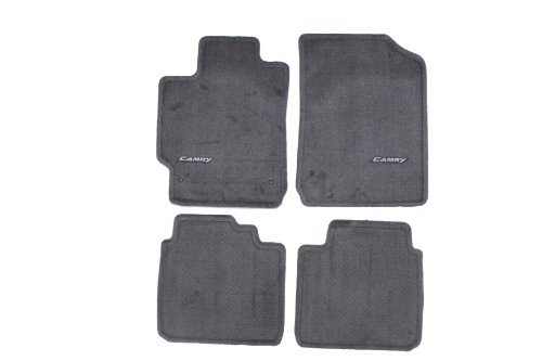 Product Cover Genuine Toyota Accessories PT206-32100-12 Custom Fit Carpet Floor Mat - (Gray)