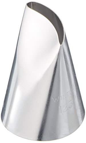 Product Cover Wilton 402-123 Petal Decorating Tip