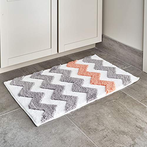 Product Cover iDesign Chevron Microfiber Polyester Bath Mat, Non-Slip Shower Accent Rug for Master, Guest, and Kids' Bathroom, Entryway, 34