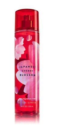 Product Cover Bath & Body Works Signature Collection Fragrance Mist 8 Fl Oz (Japanese Cherry Blossom)