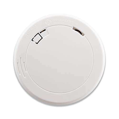 Product Cover First Alert Slim Photoelectric Smoke Alarm with 10-Year Sealed Battery, PR710