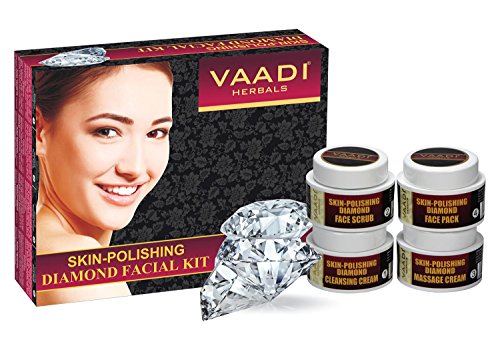 Product Cover Vaadi Herbals Facial Kit - Skin-Polishing Diamond Facial Kit All Natural Suitable For All Skin Types And Both For Men And Women 70 Grams -
