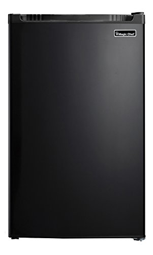 Product Cover Magic Chef MCBR440B2 Refrigerator, 4.4 cu. ft, Black