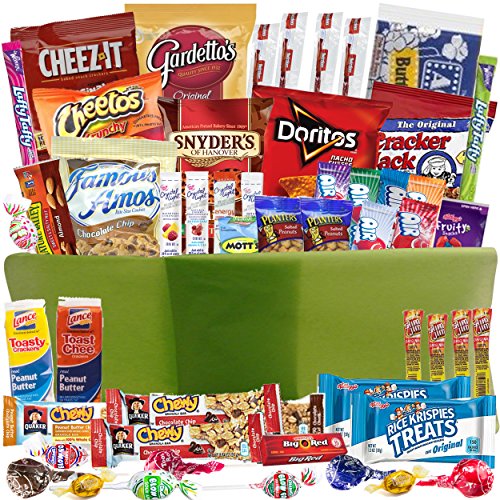 Product Cover Catered Cravings Sweet and Salty Snacks Gift Basket	(52 Count)