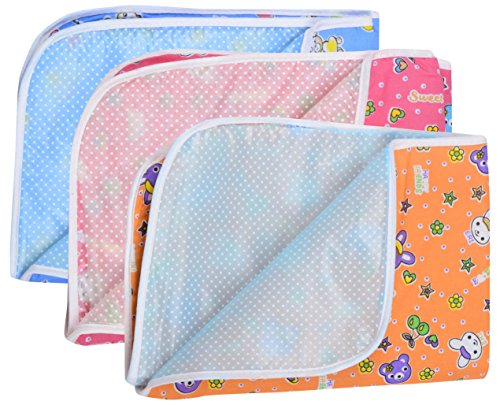 Product Cover Dreambaby Soft Plastic and Cotton Waterproof Nappy Changing Mat Bedding, 0-6 Months (Multicolour) - Set of 3
