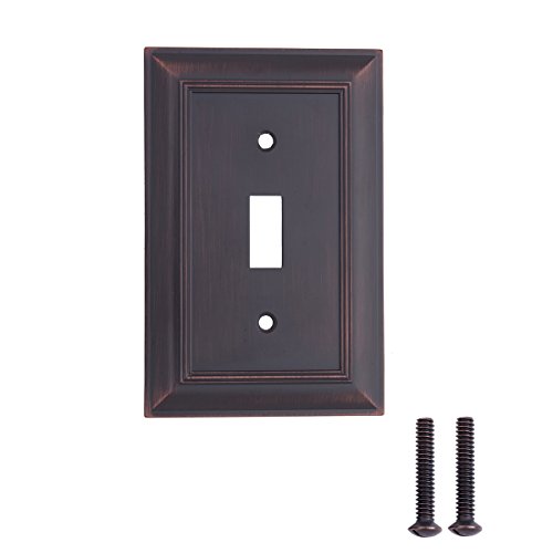 Product Cover AmazonBasics Single Toggle Light Switch Outlet Wall Plate, Oil Rubbed Bronze, 3-Pack