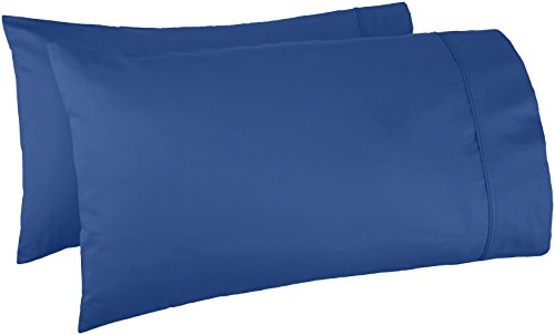Product Cover AmazonBasics 400 Thread Count Cotton Pillow Cases, King, Set of 2, Navy