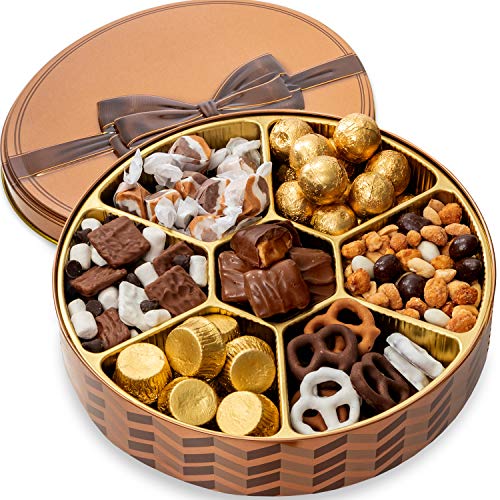 Product Cover BONNIE AND POP - Nuts and Chocolate Gift Basket For Women and Men - Holiday Gift Basket - Gourmet Food Gifts Prime - Christmas Holiday Gifts - Corporate, Sympathy, Birthday