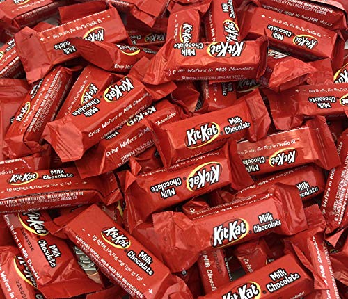 Product Cover KitKat Miniatures Crisp Wafers in Milk Chocolate Snack Size (Pack of 2 Pounds)
