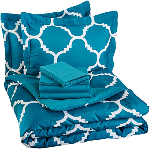 Product Cover AmazonBasics 7-Piece Light-Weight Microfiber Bed-In-A-Bag Comforter Bedding Set - Full or Queen, Teal Trellis
