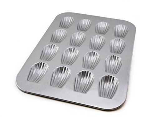 Product Cover USA Pan 1297MD Bakeware Madeleine, Warp Resistant Nonstick Baking Pan, Made in The USA from Aluminized Steel, 16-Well, Silver