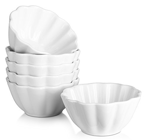 Product Cover Dowan 4 Oz Porcelain Ramekins for Baking Serving Bowls for Souffle, Creme Brulee and Dipping Sauces, Set of 6, White