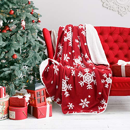 Product Cover Bedsure Christmas Holiday Sherpa Fleece Throw Blanket Snowflake Red and White Fuzzy Warm Throws for Winter Bedding, Couch，Sofa and Gift 50x60 inches