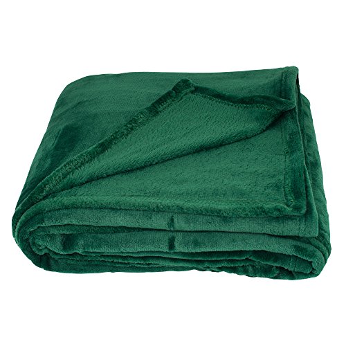 Product Cover SOCHOW Flannel Fleece Blanket Twin Size, All Season Super Soft Cozy Blanket for Bed or Couch, Green