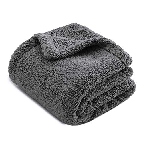Product Cover CHEE RAY Autumn Winter Extra Thick Washable Snugly Sherpa Fleece Bed Blanket for Dogs and Cats, Durable Warm Fluffy Throw fit Beds/Couch/Sofa/Kennel/Carrier, Grey (30