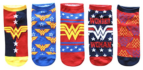 Product Cover Hyp DC Comics Wonder Woman Classic Logos Juniors 5 Pack Low Cut Ankle Socks
