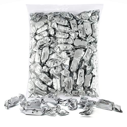 Product Cover Silver Foils Chewy Taffy Candy, 1-Pound Bag of Silver Color Themed Kosher Candies Individually Wrapped Pineapple Fruit-Flavored Taffies (NET WT 454g, About 63 Pieces)