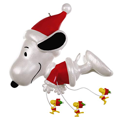 Product Cover Hallmark Keepsake Christmas Ornament 2019 Year Dated The Peanuts Gang Fly Parade, Snoopy Balloon