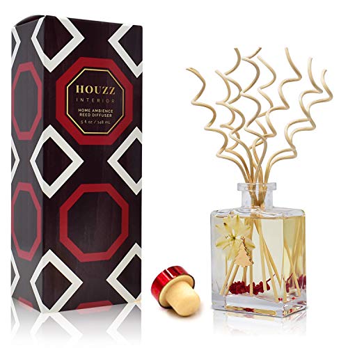 Product Cover HOUZZ Interior Holiday Cheer Reed Diffuser Oil Set - Cranberry, Cinnamon, Evergreen, Cedar and Smoky Wood Notes - Beautiful Display for Your Holiday Decor - Natural Essential Oil Room Scent