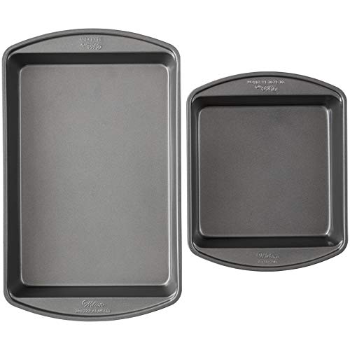 Product Cover Wilton Perfect Results Premium Non-Stick Oblong and Square Cake Pan Set, 2-Piece