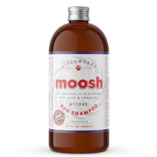 Product Cover Moosh Natural Dog Shampoo - Promotes Healthy Hair, Coat and Skin. Helps Hot Spots, Dry Itchy Skin, Allergies. Pet Odor Eliminator - Grooming Shampoo. Shea Butter, Argan Oil, Aloe Vera, Bentonite Clay