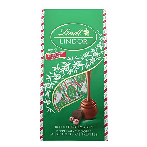 Product Cover Lindt Lindor Limited Edition Peppermint Cookie Milk Chocolate Truffles Stocking Stuffer Gift Bag, 5.1 Oz